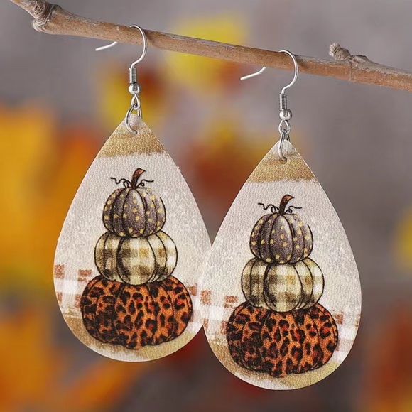 Pumpkin Dangle Earrings - Picture 2 of 5